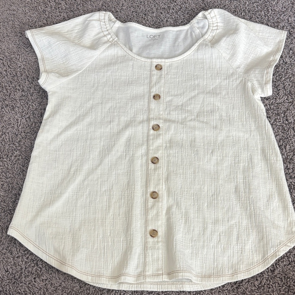 LOFT women’s cream Button-Front Short Sleeve Top